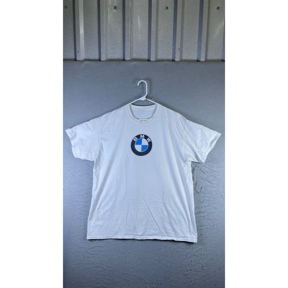 BMW Graphic T-Shirt Mens XL White Good Short Sleeve Cotton Car Logo Tee